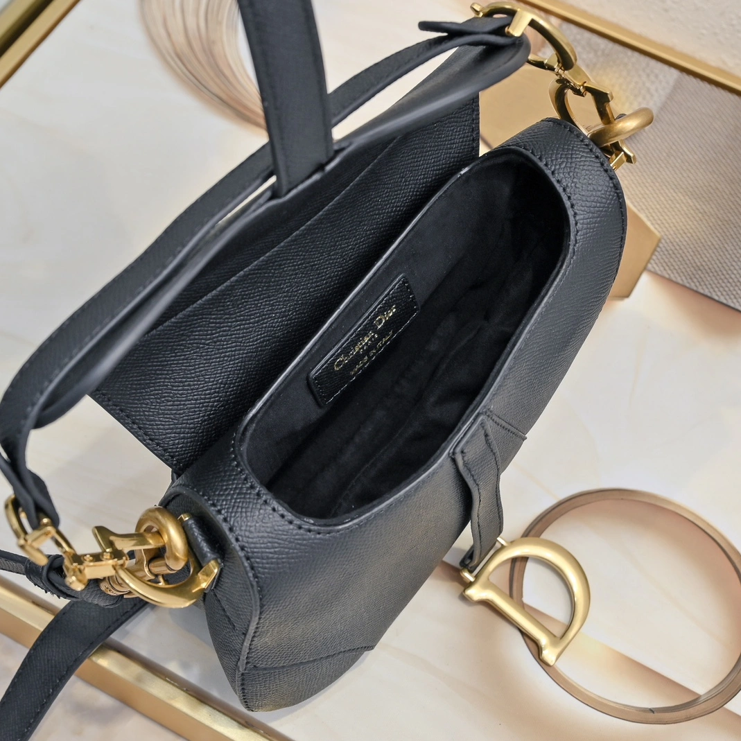 BestValue 8187 Christian Dior AAA Quality Messenger Bags For Women