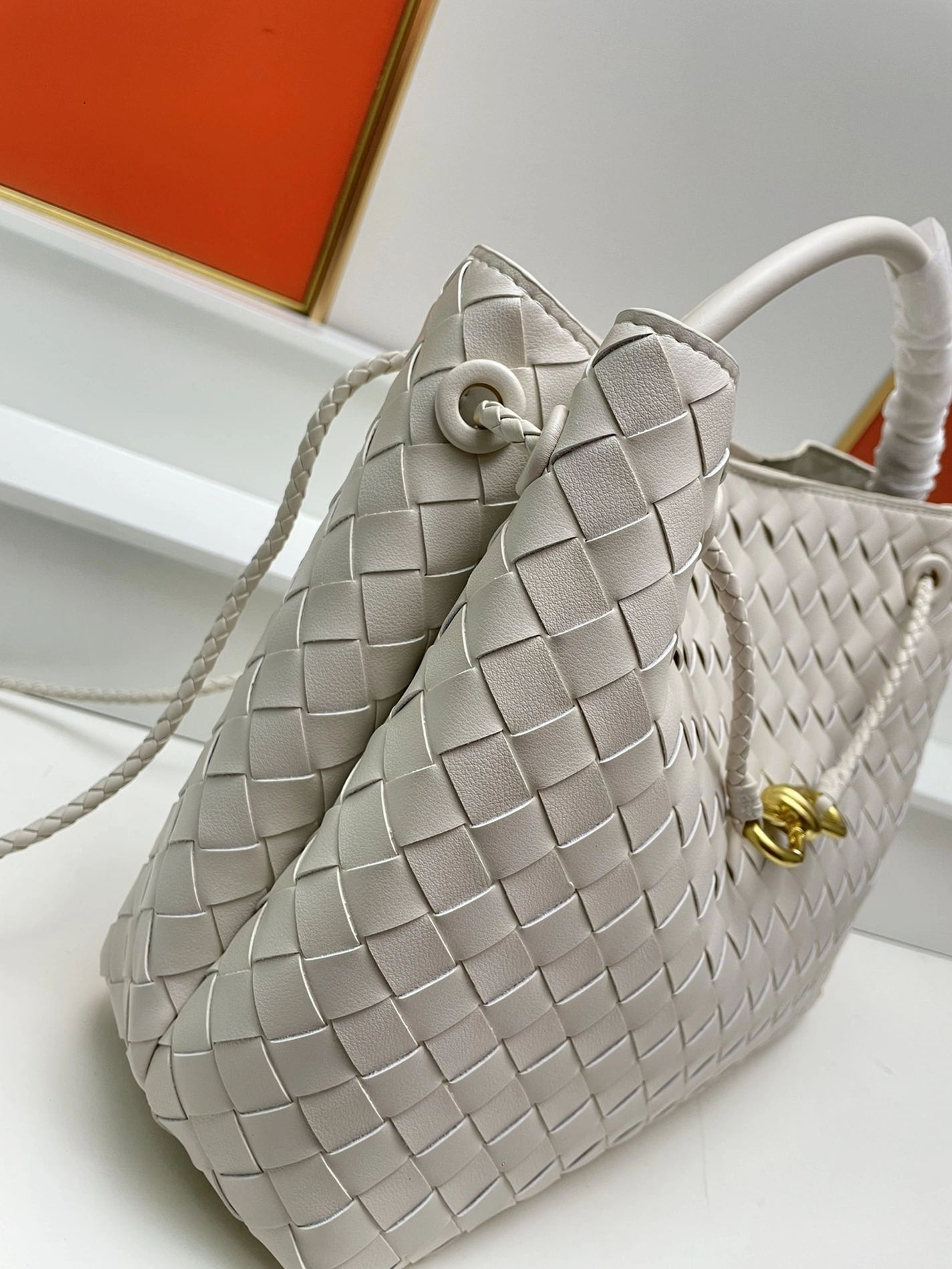 BestValue 8250 Bottega Veneta BV AAA Quality Handbags For Women