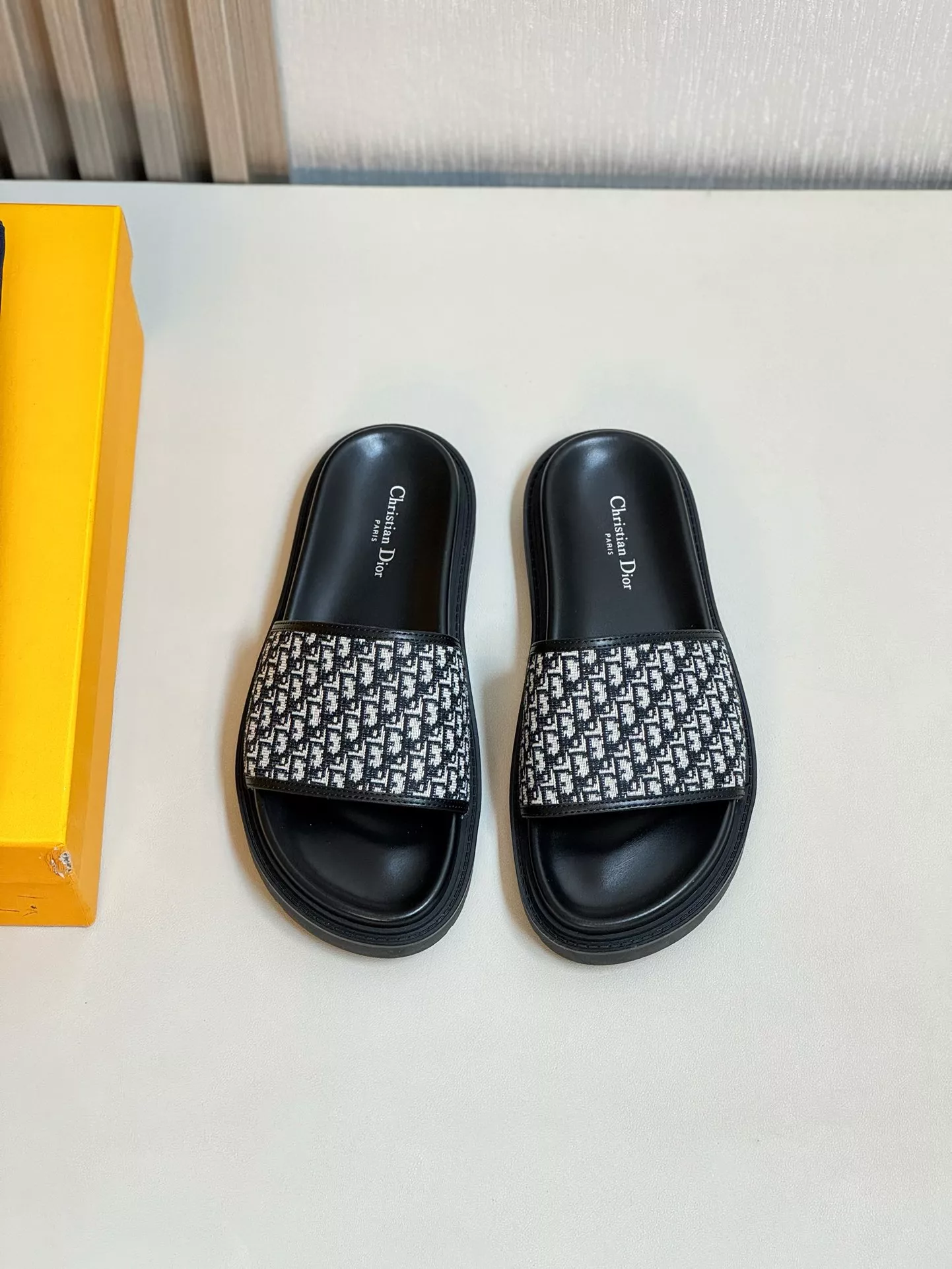 BestValue 8294 Christian Dior Slippers For Men