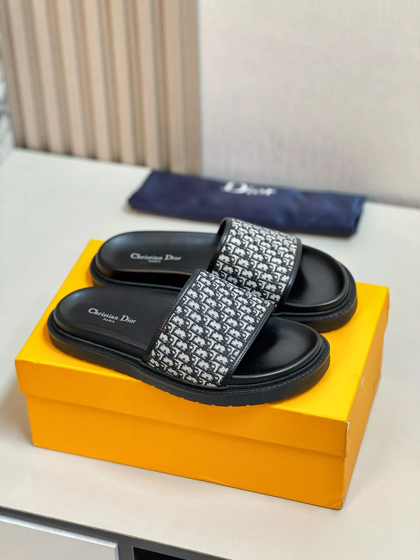 BestValue 8294 Christian Dior Slippers For Men