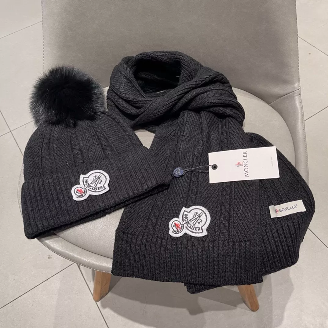 BestValue 8419 Moncler Hat and Scarf Set
