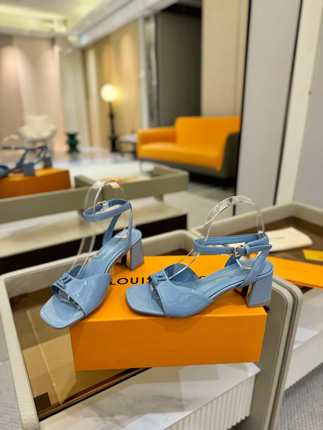BestValue 8512 Louis Vuitton Sandal For Women
