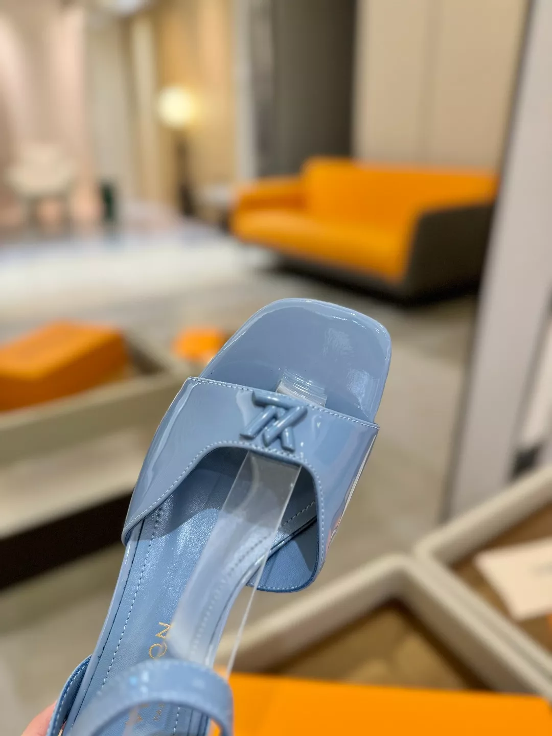 BestValue 8512 Louis Vuitton Sandal For Women