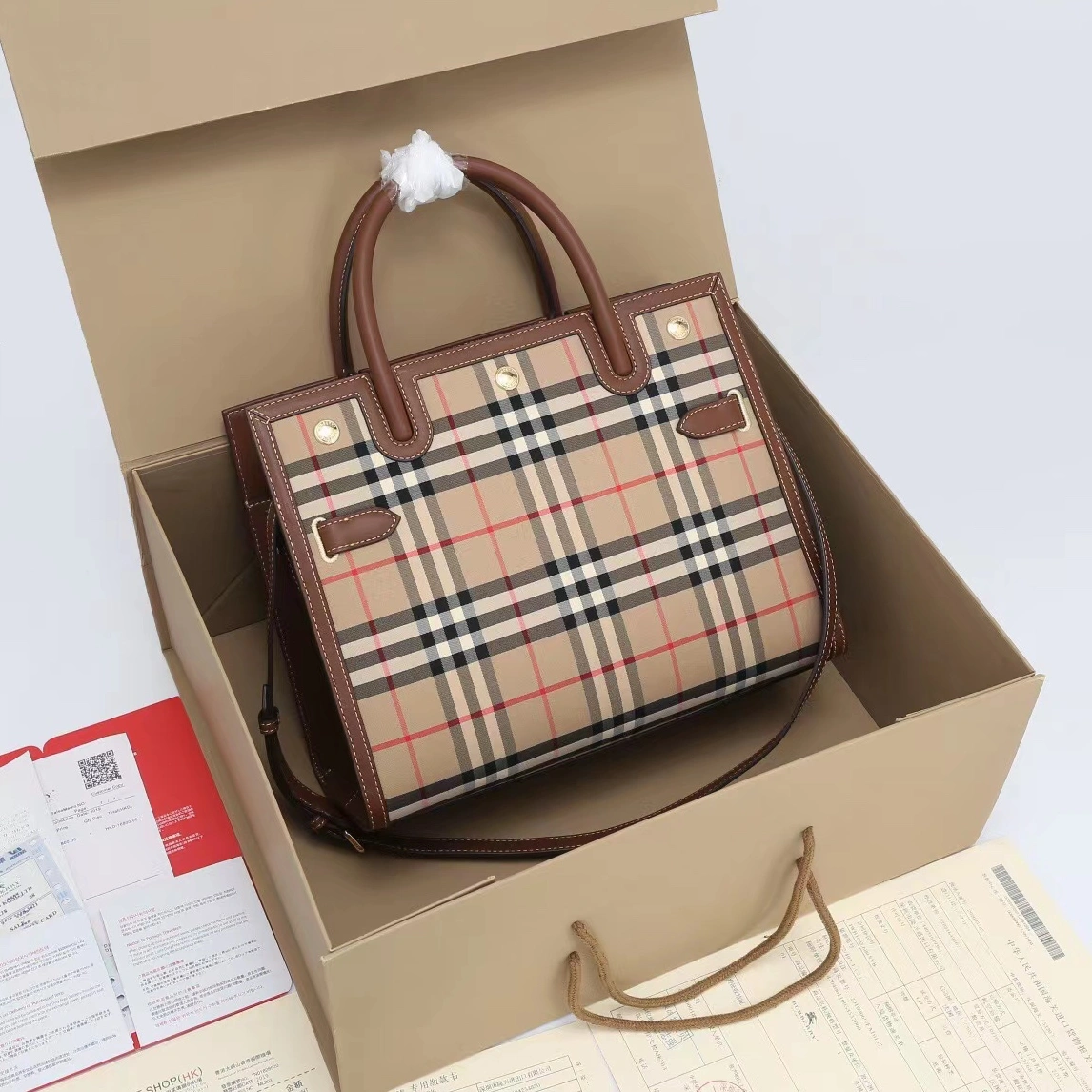 BestValue 8574 Burberry AAA Quality Handbags For Women