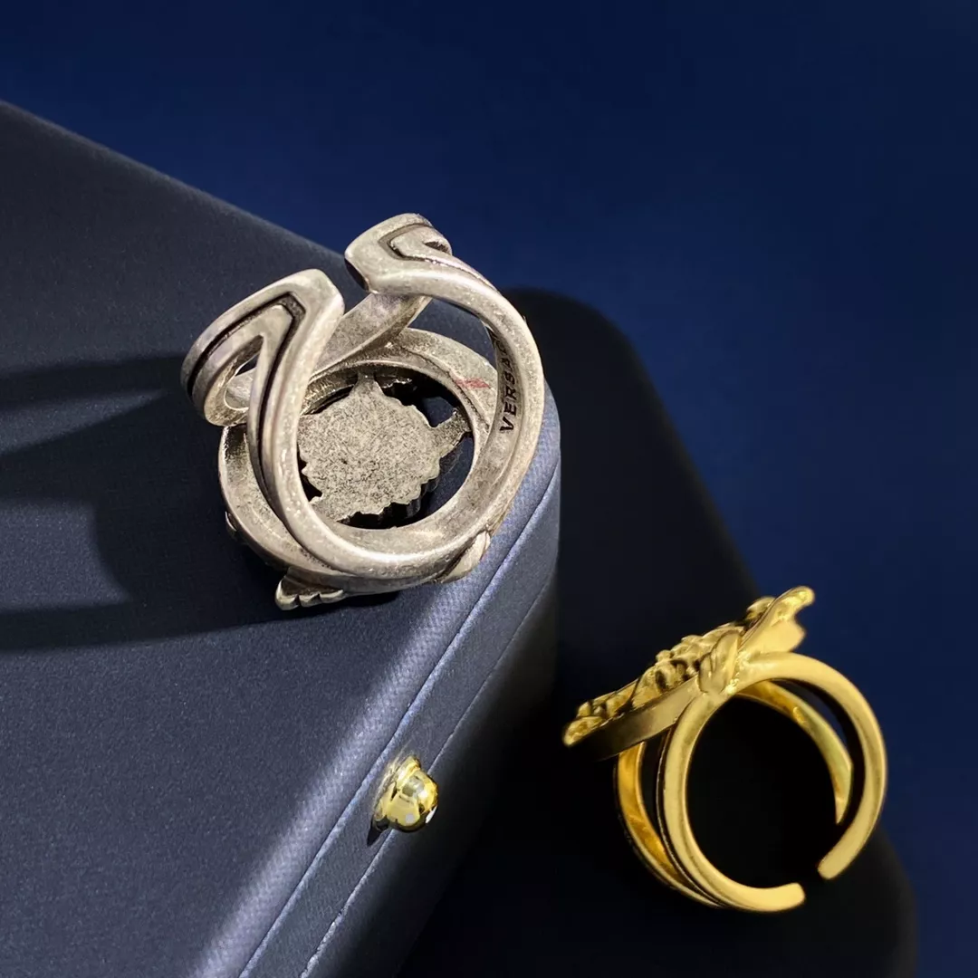 BestValue 8728 Versace Rings