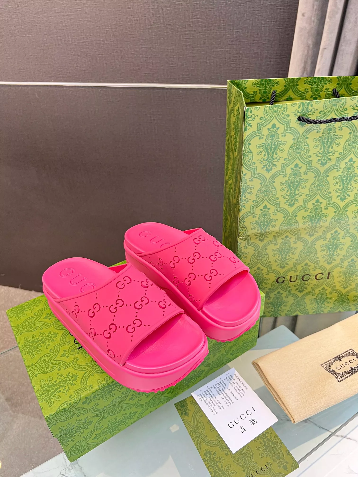 BestValue 8915 Gucci Slippers For Women