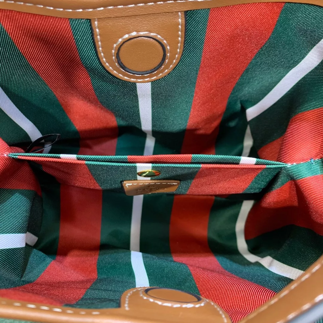BestValue 8919 Gucci AAA Quality Messenger Bags For Women