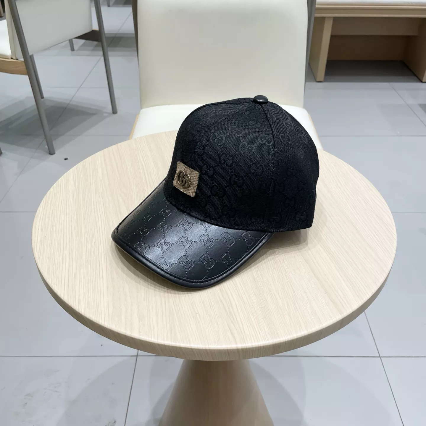 BestValue 9118 Gucci Caps