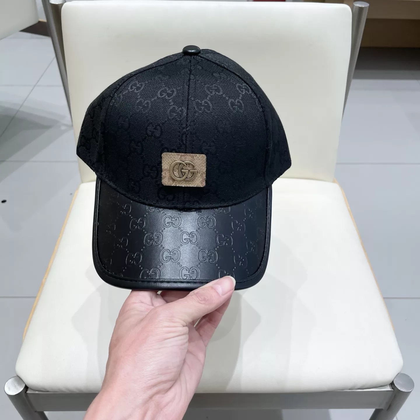 BestValue 9118 Gucci Caps