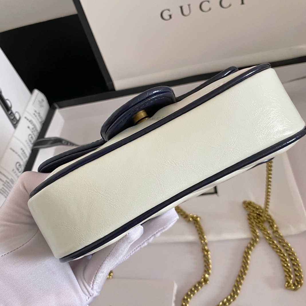 BestValue 9244 Gucci AAA Quality Messenger Bags For Women