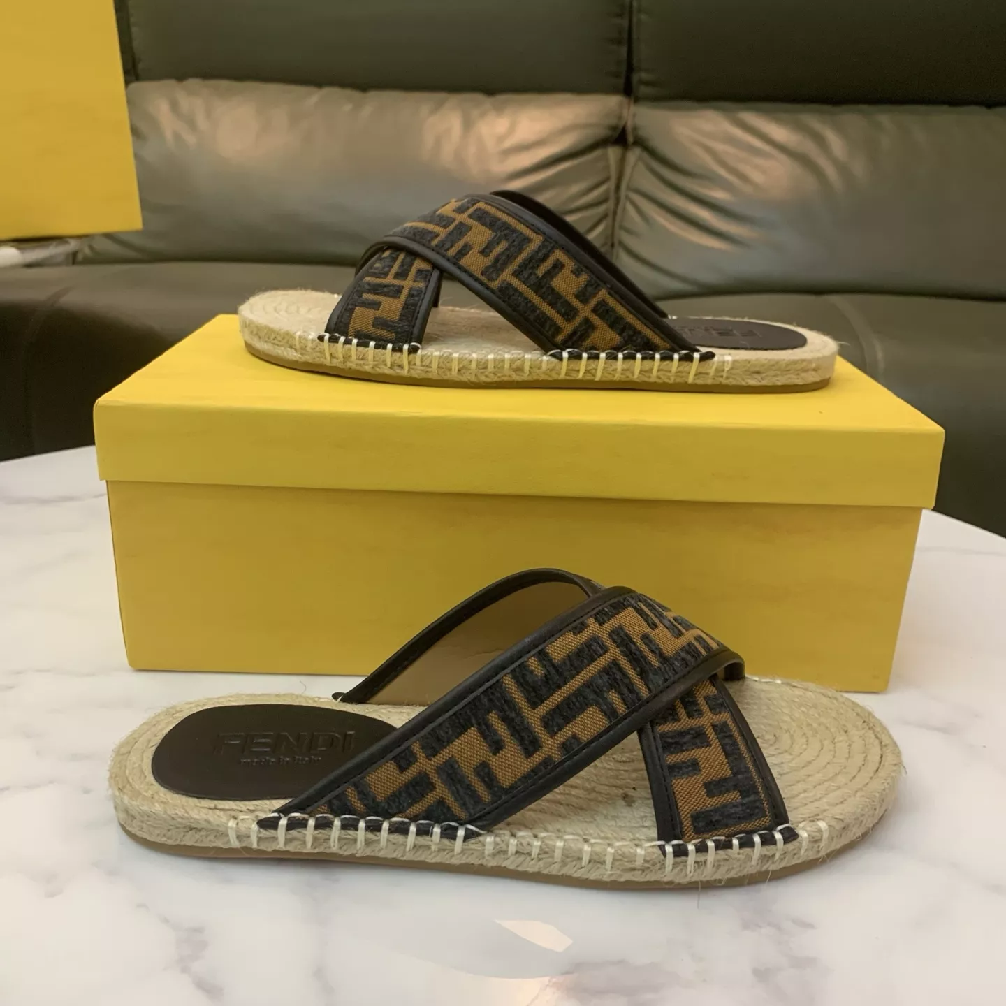 BestValue 962 Fendi Slippers For Men