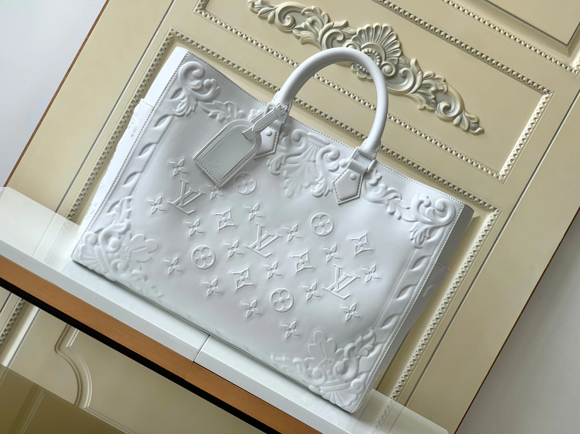 BestValue 9793 Louis Vuitton AAA Quality Tote-Handbags For Women