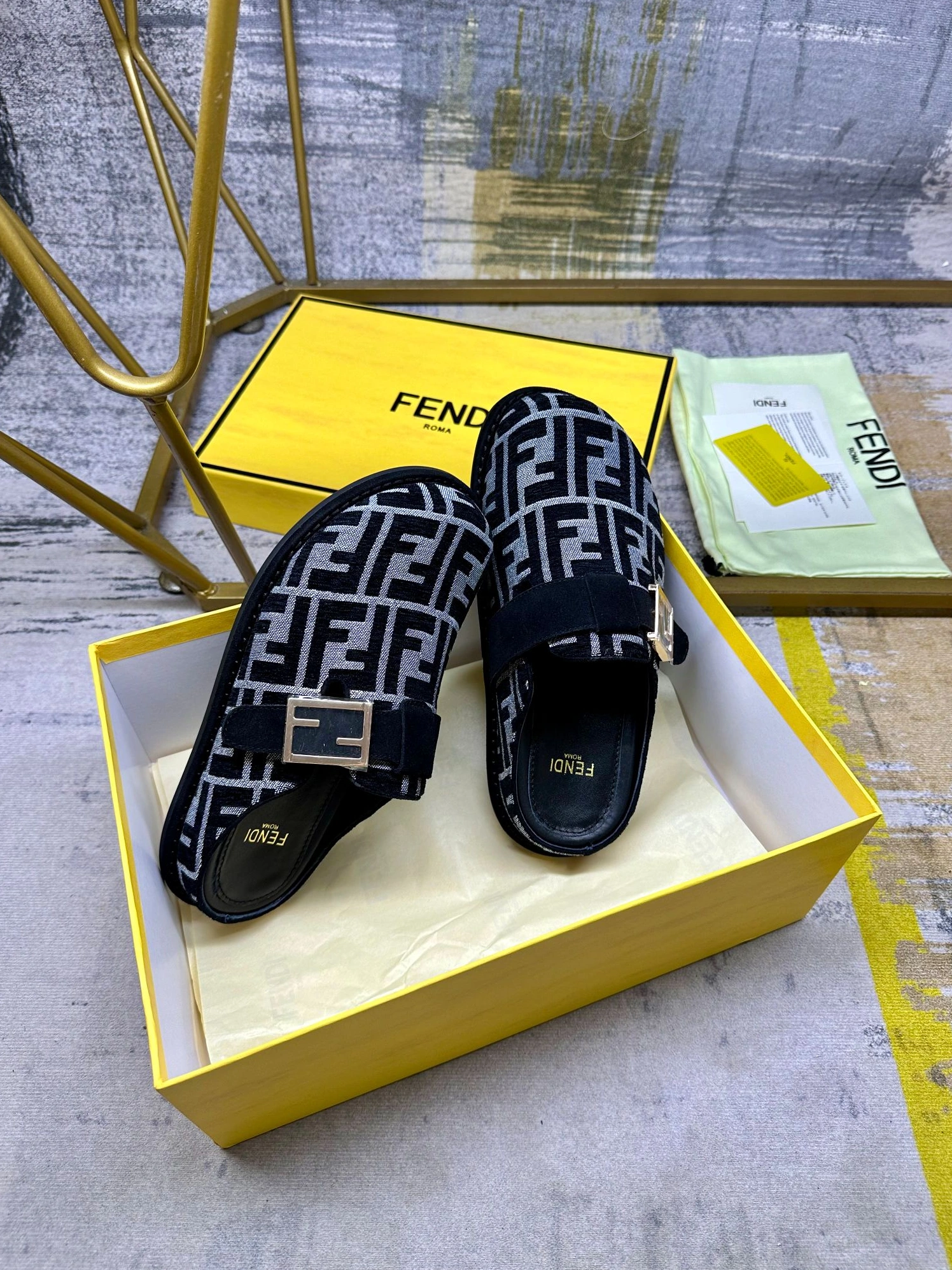 BestValue 9825 Fendi Slippers For Women