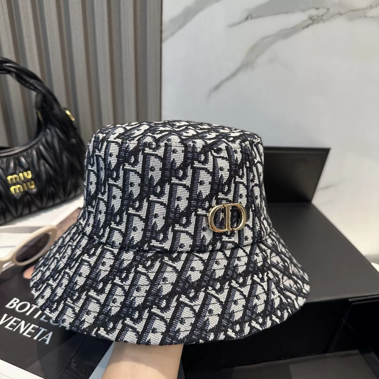 Bold 1277 Christian Dior Caps