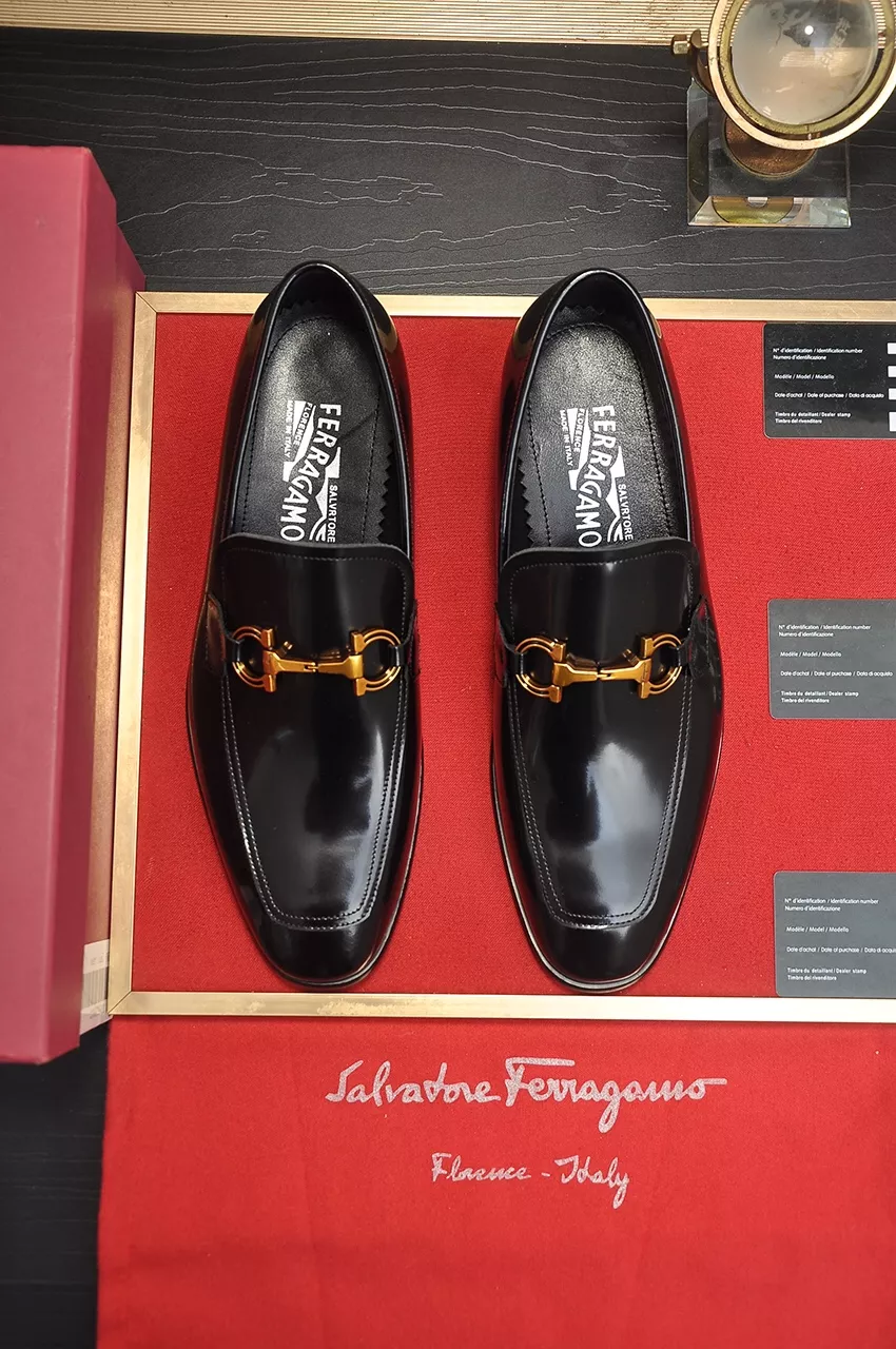 Bold 1537 Salvatore Ferragamo Leather Shoes For Men