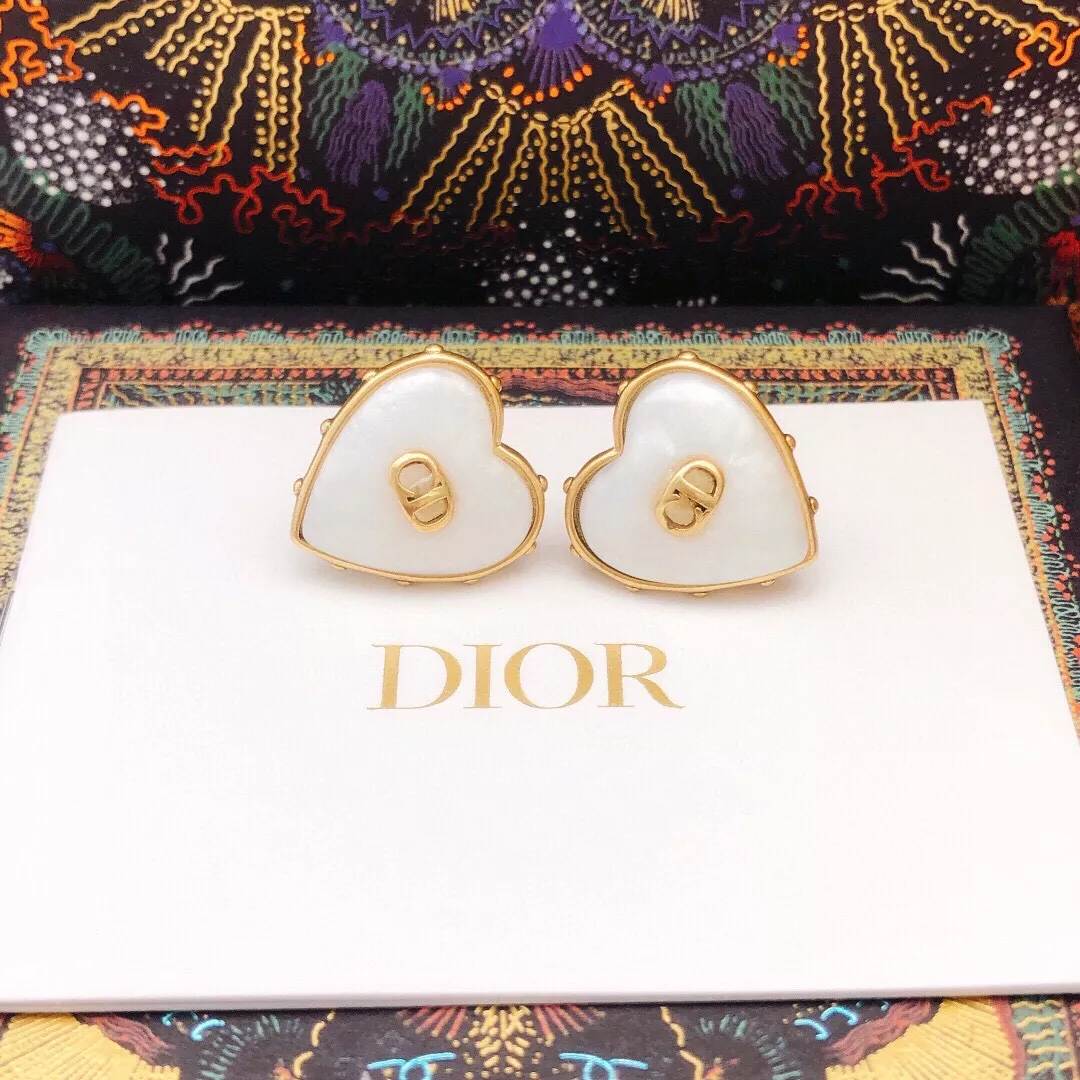 Bold 1577 Christian Dior Earrings For Women