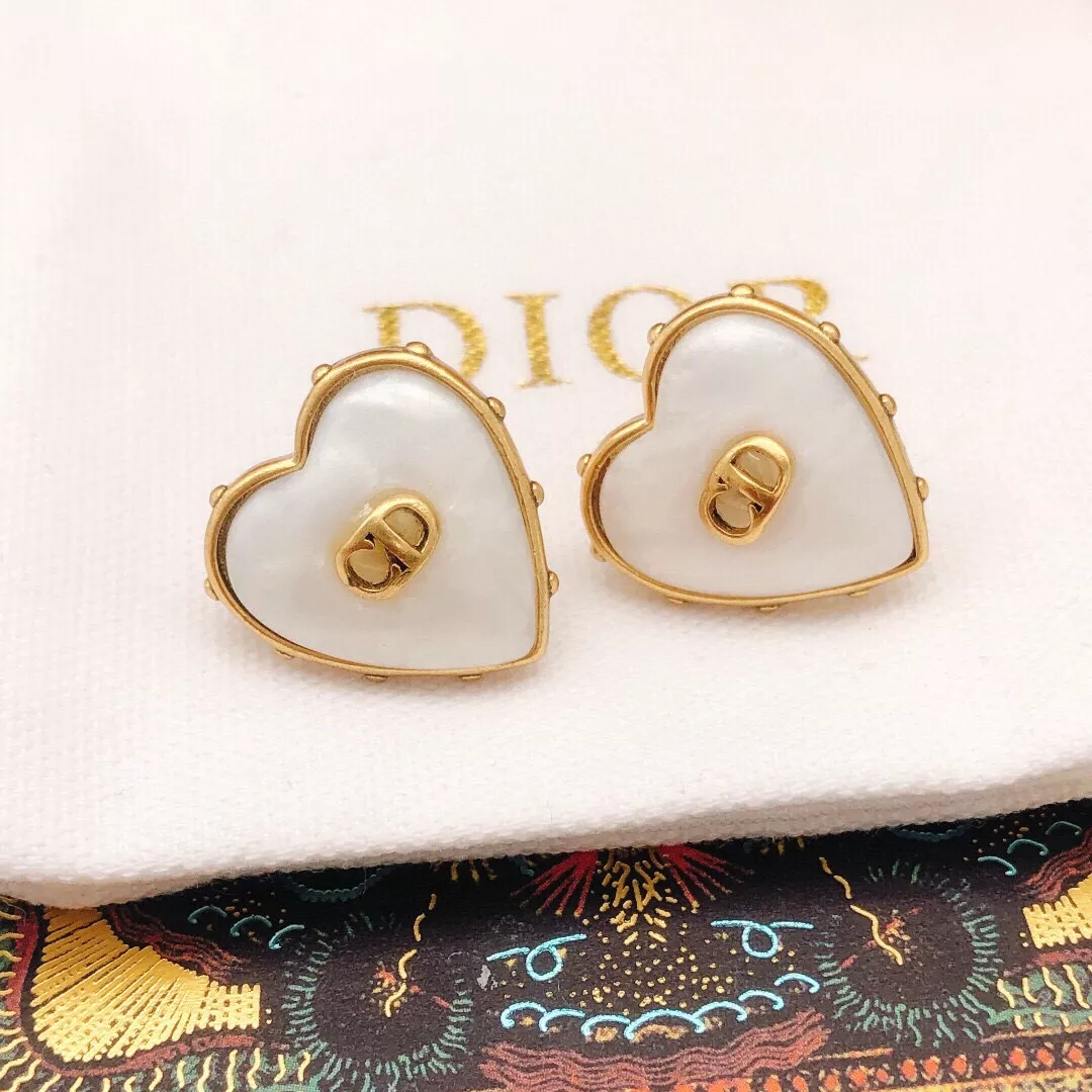 Bold 1577 Christian Dior Earrings For Women