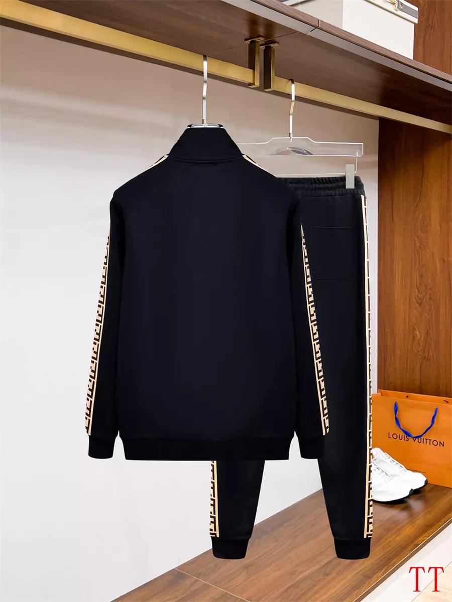 Bold 1653 Fendi Tracksuits Long Sleeved For Men
