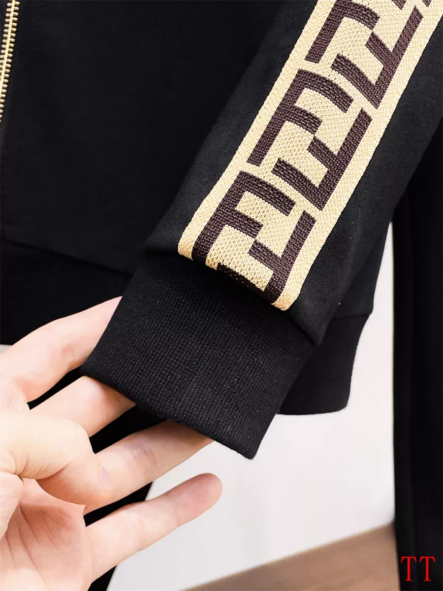 Bold 1653 Fendi Tracksuits Long Sleeved For Men