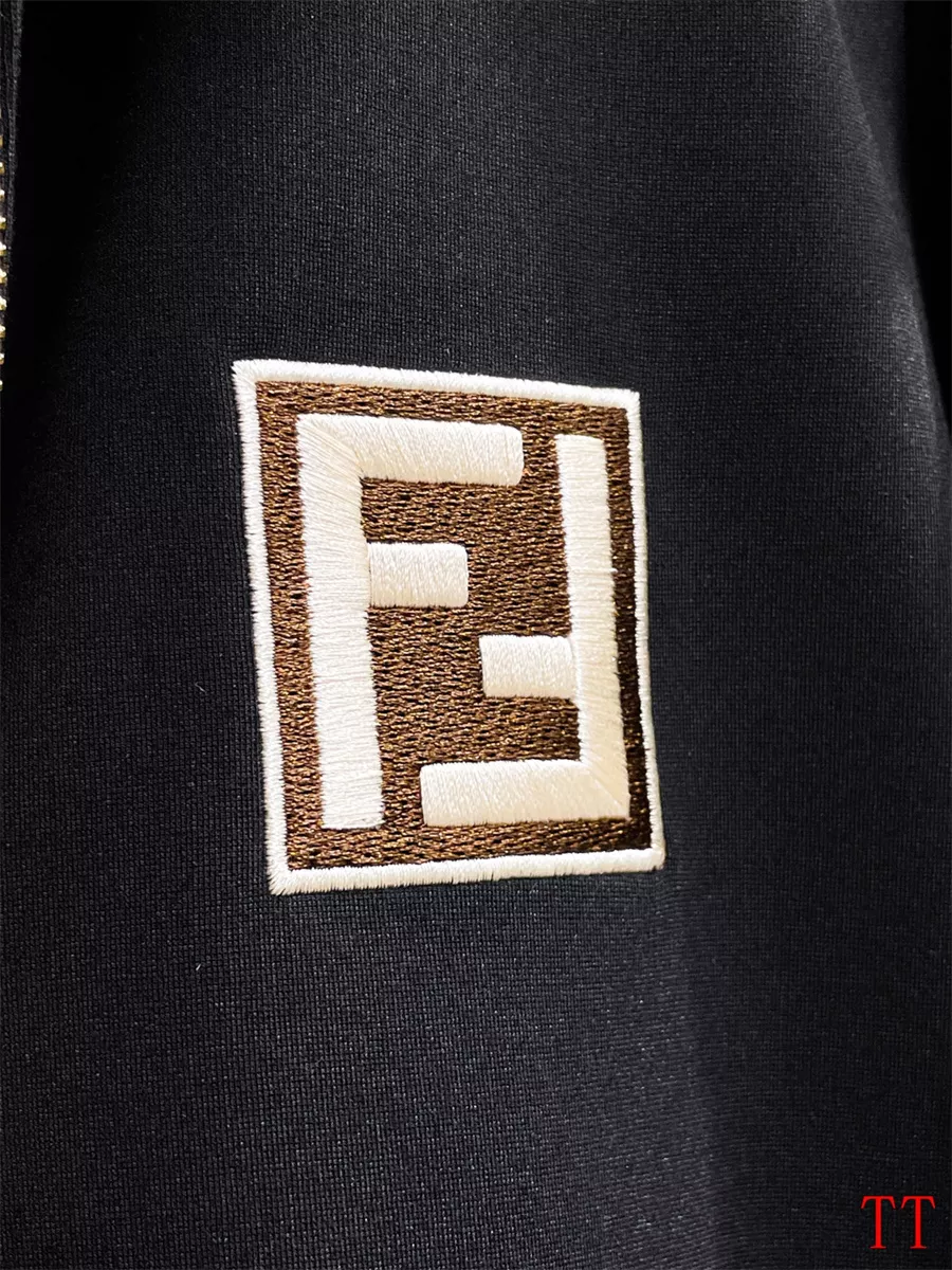 Bold 1653 Fendi Tracksuits Long Sleeved For Men