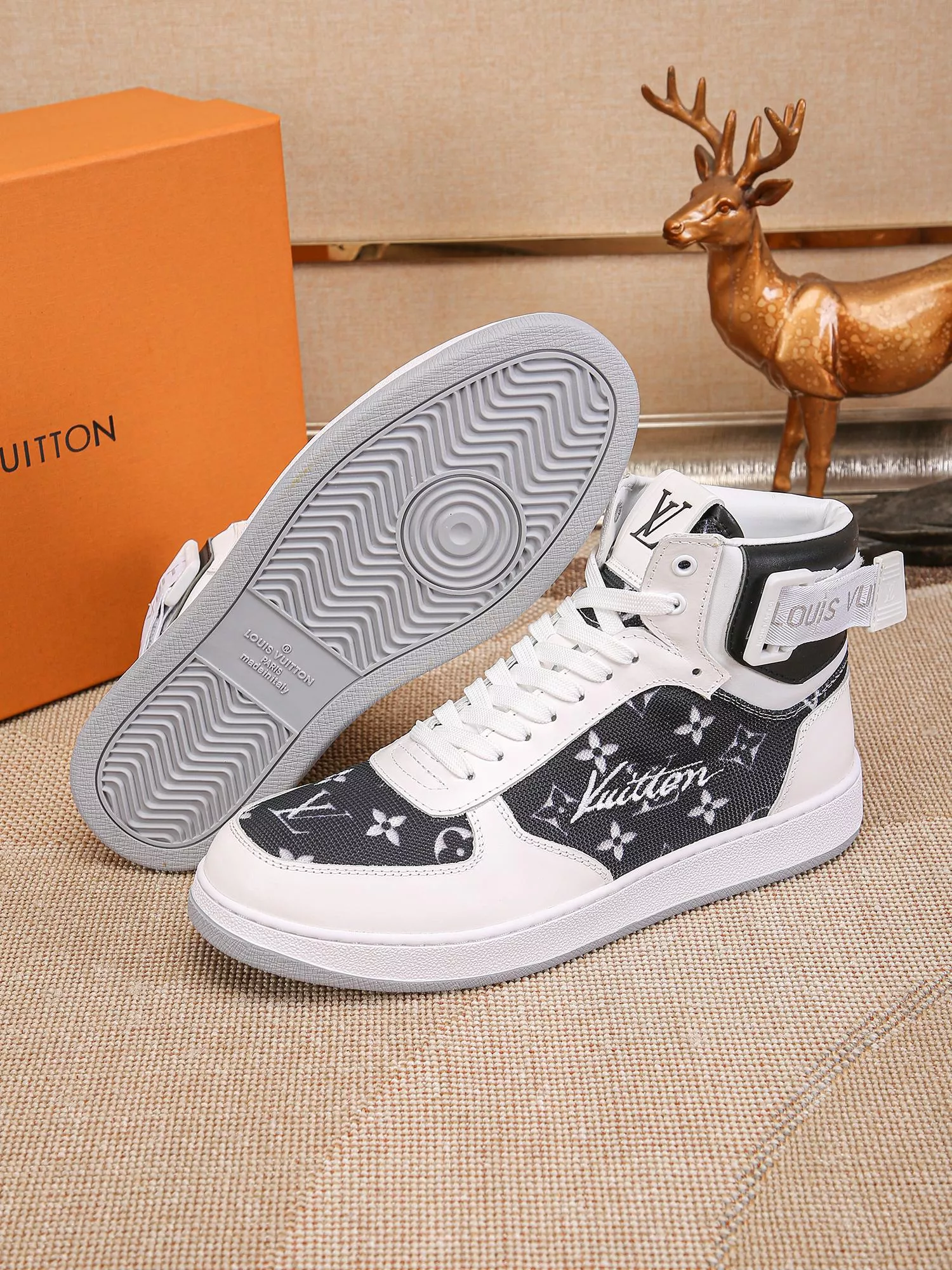 Bold 1695 Louis Vuitton High Tops Shoes For Men