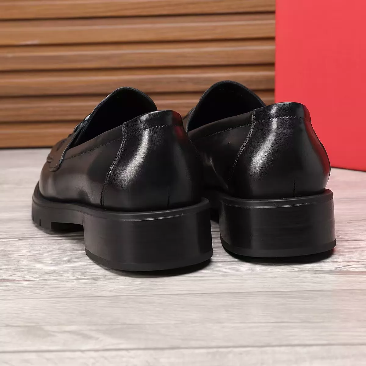 Bold 1813 Salvatore Ferragamo Leather Shoes For Men