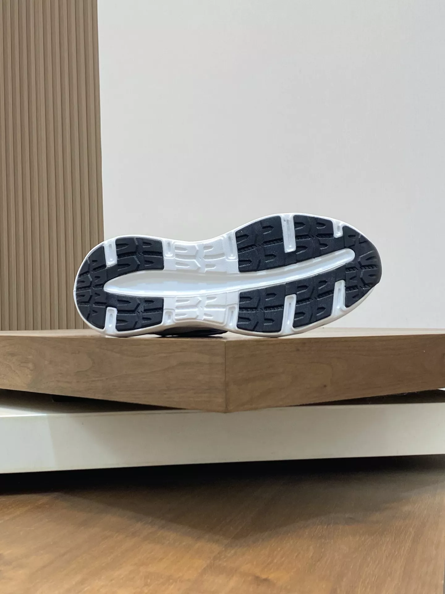 Bold 1869 Moncler Casual Shoes For Men