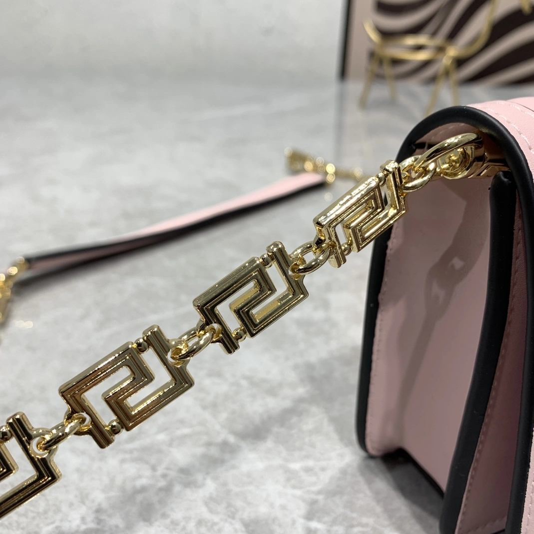 Bold 1895 Versace AAA Quality Messenger Bags For Women