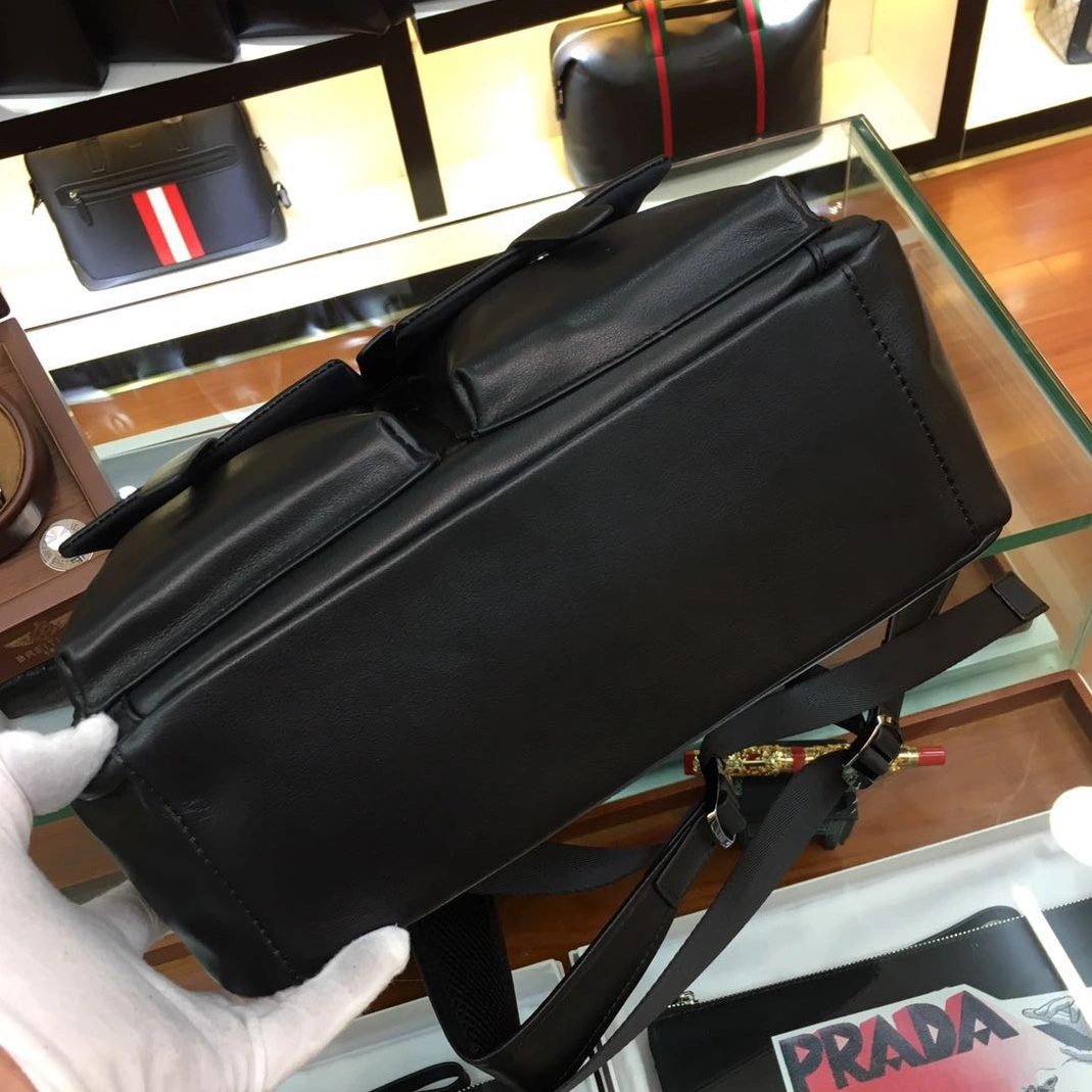 Bold 2003 Prada AAA Man Backpacks