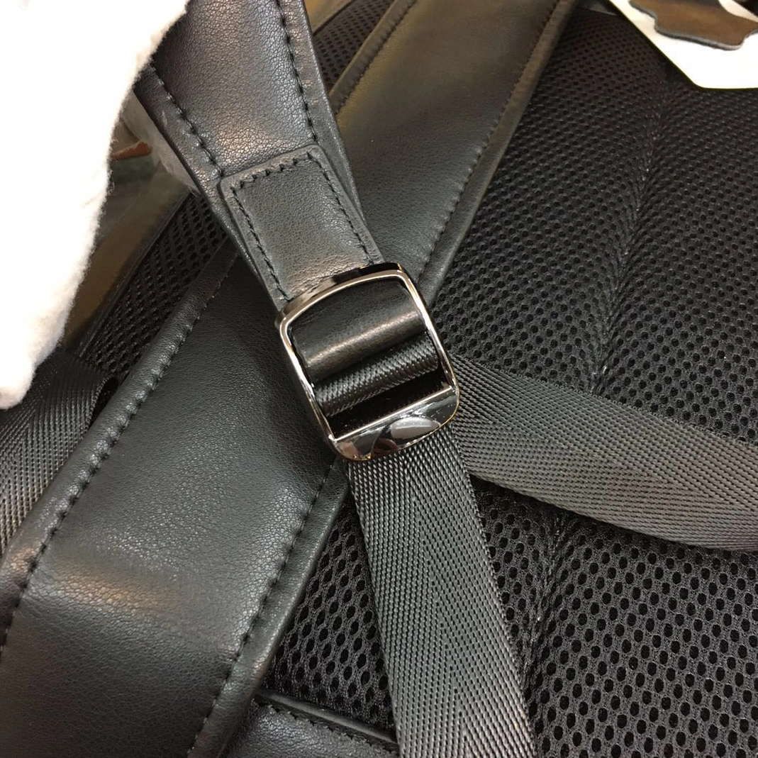 Bold 2003 Prada AAA Man Backpacks