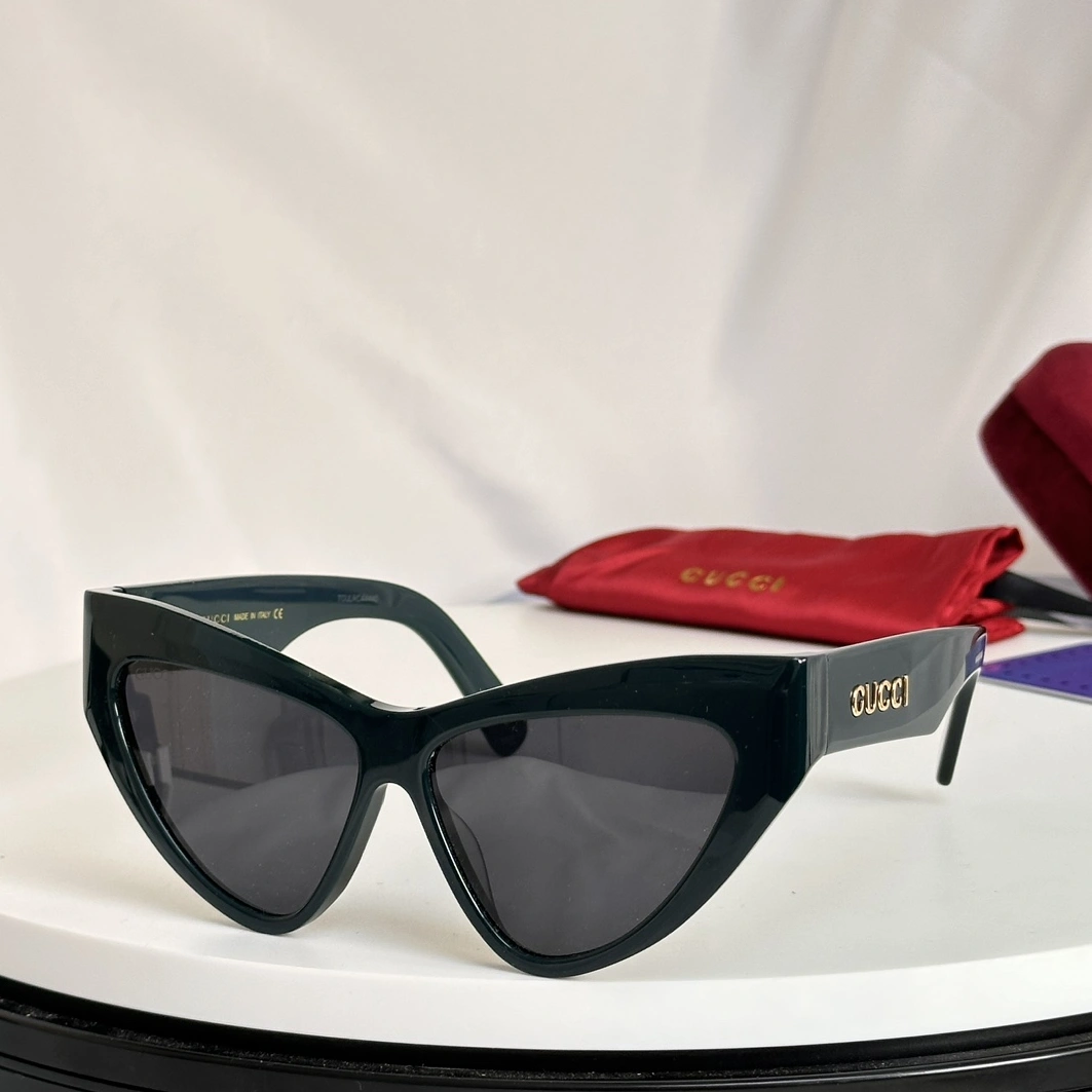 Bold 2020 Gucci AAA Quality Sunglasses