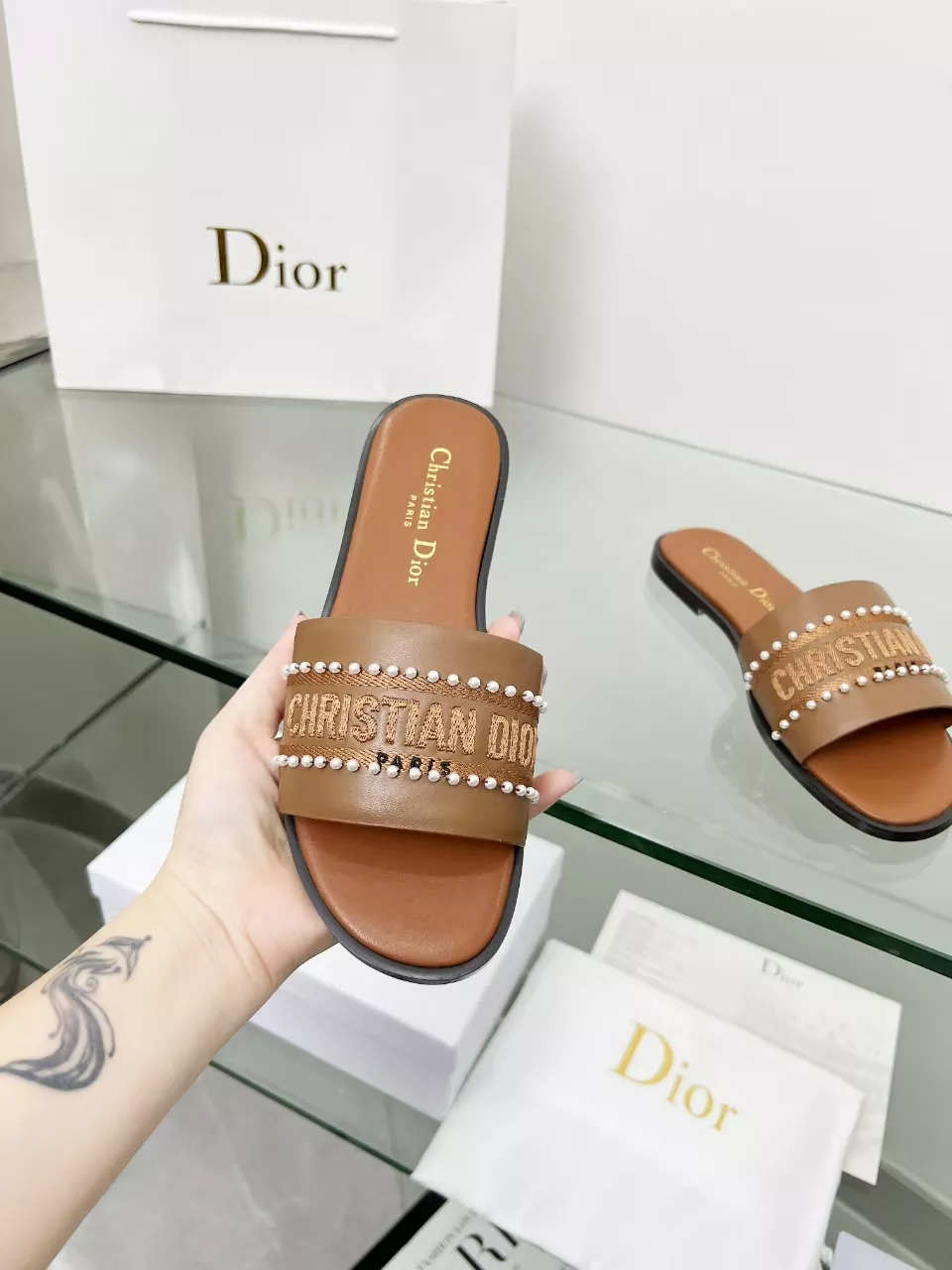 Bold 2135 Christian Dior Slippers For Women