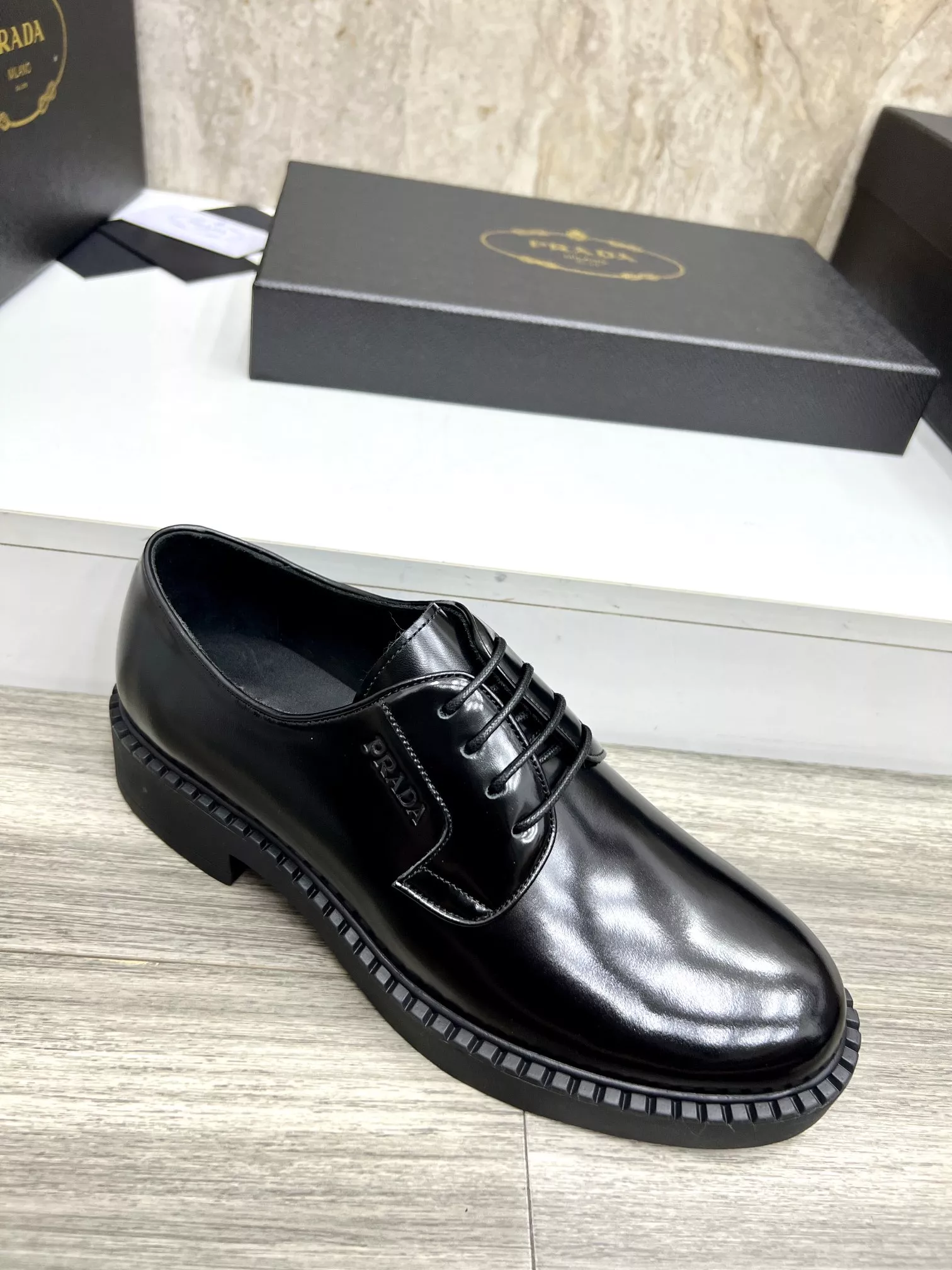 Bold 2414 Prada Leather Shoes For Men