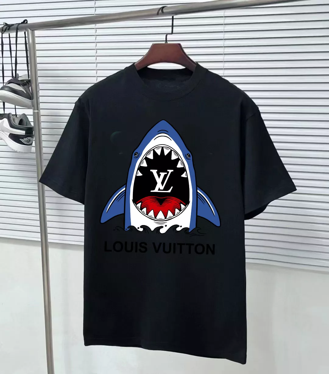 Bold 2446 Louis Vuitton LV T-Shirts Short Sleeved For Unisex