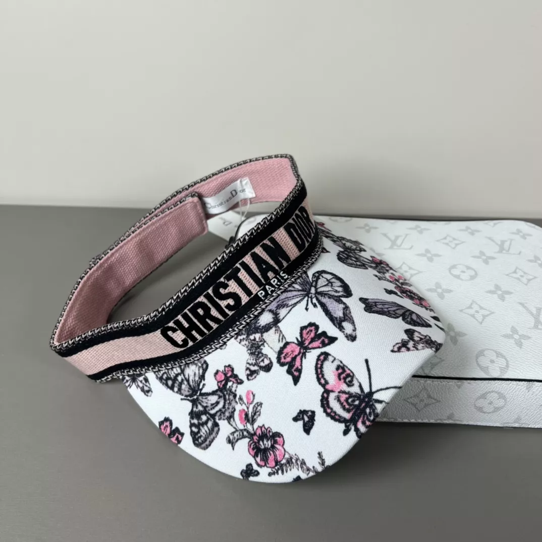 Bold 2493 Christian Dior Caps