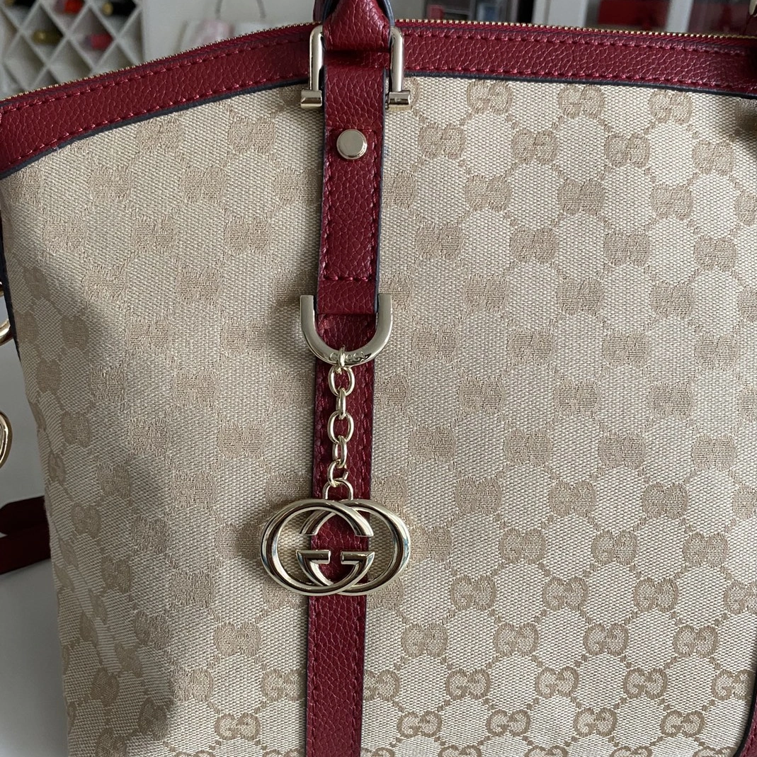 Bold 3081 Gucci AAA Quality Handbags For Women