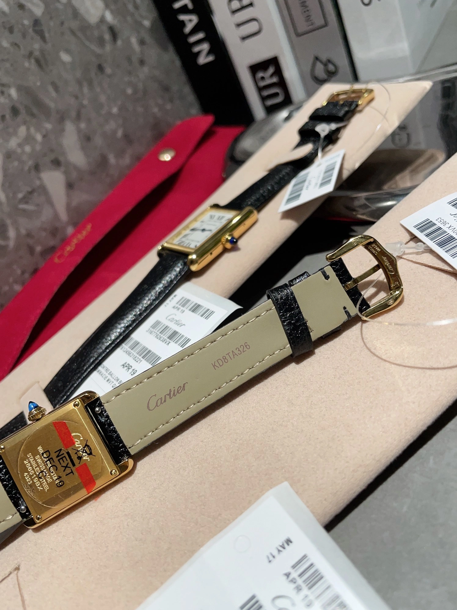 Bold 329 Cartier AAA Quality Watches In Gold