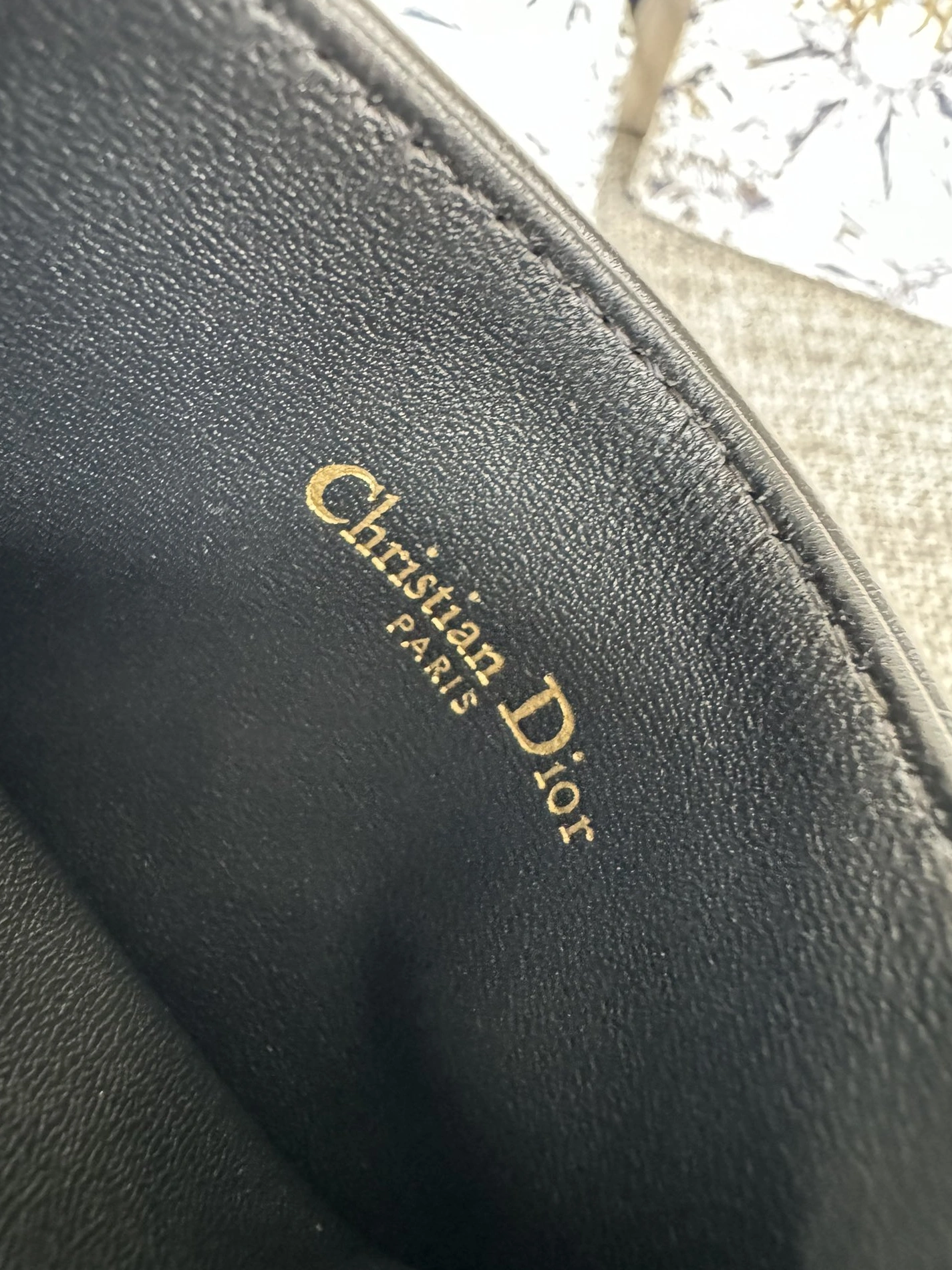 Bold 3353 Christian Dior Card Case