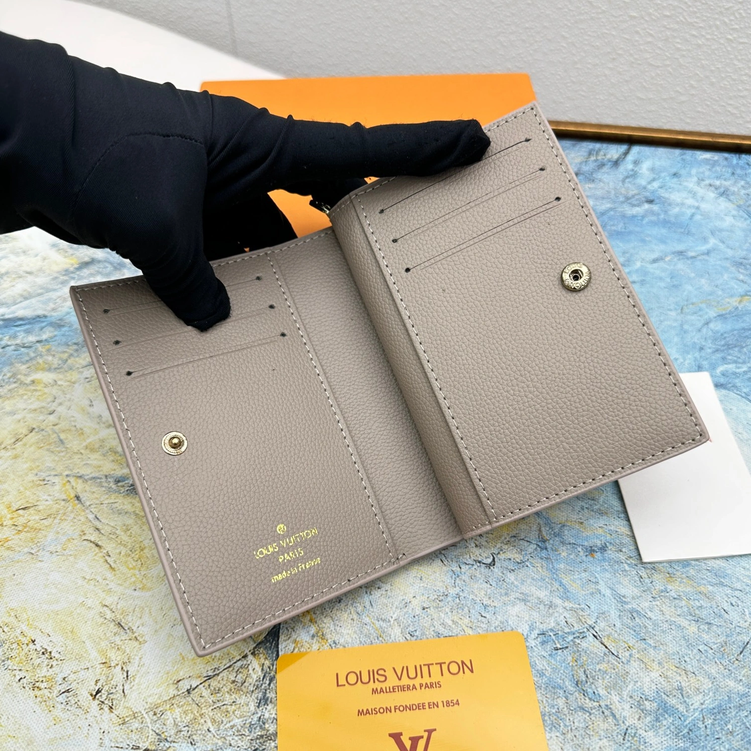 Bold 3538 Louis Vuitton LV Wallets For Women