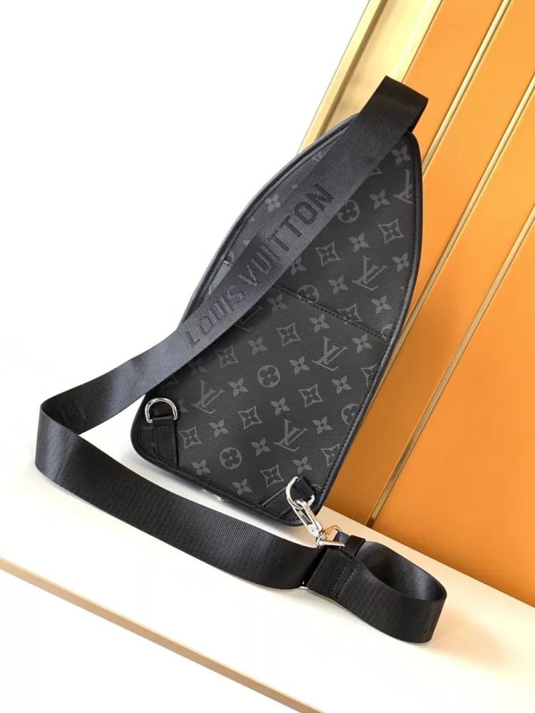 Bold 3563 Louis Vuitton AAA Man Messenger Bags