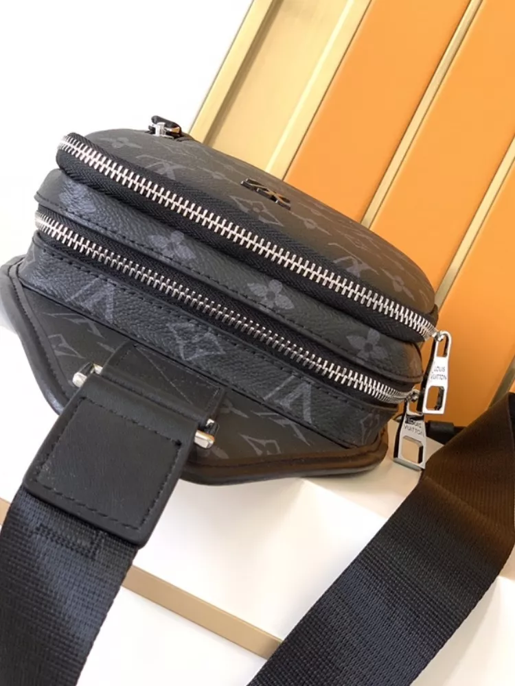 Bold 3563 Louis Vuitton AAA Man Messenger Bags