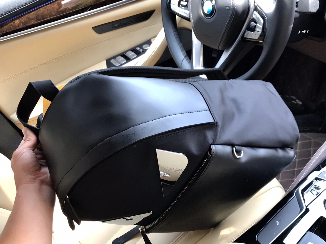 Bold 3673 Fendi AAA Man Backpacks