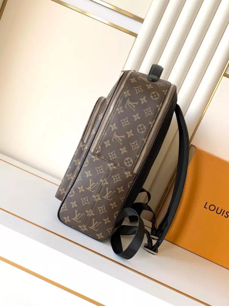 Bold 3701 Louis Vuitton LV AAA Man Backpacks