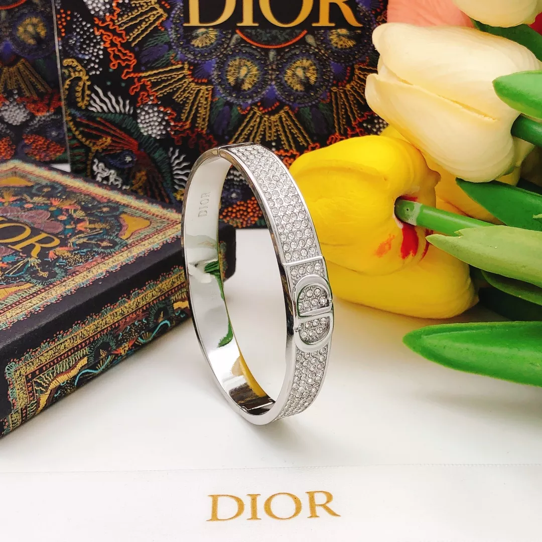 Bold 3866 Christian Dior Bracelets