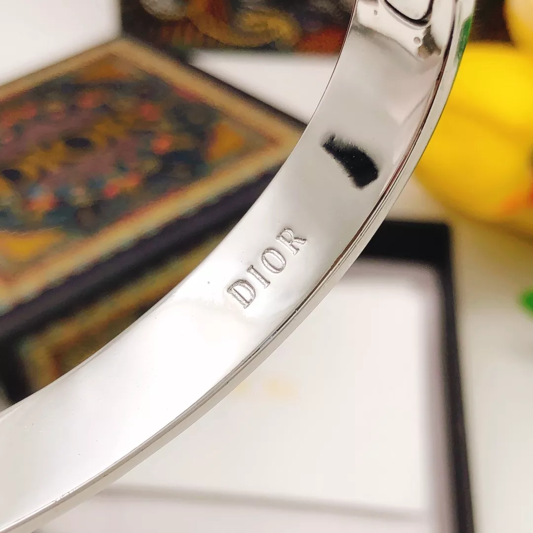 Bold 3866 Christian Dior Bracelets