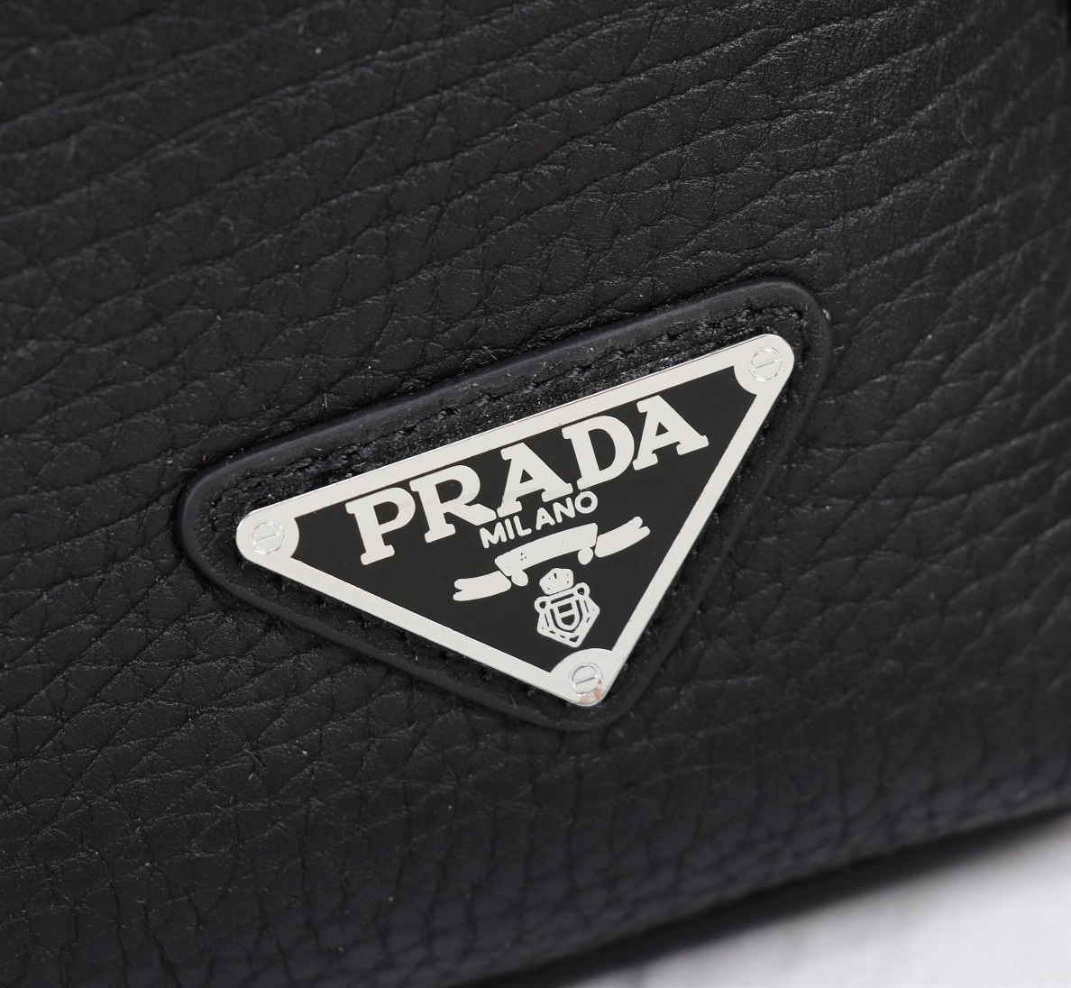 Bold 4207 Prada AAA Man Wallets