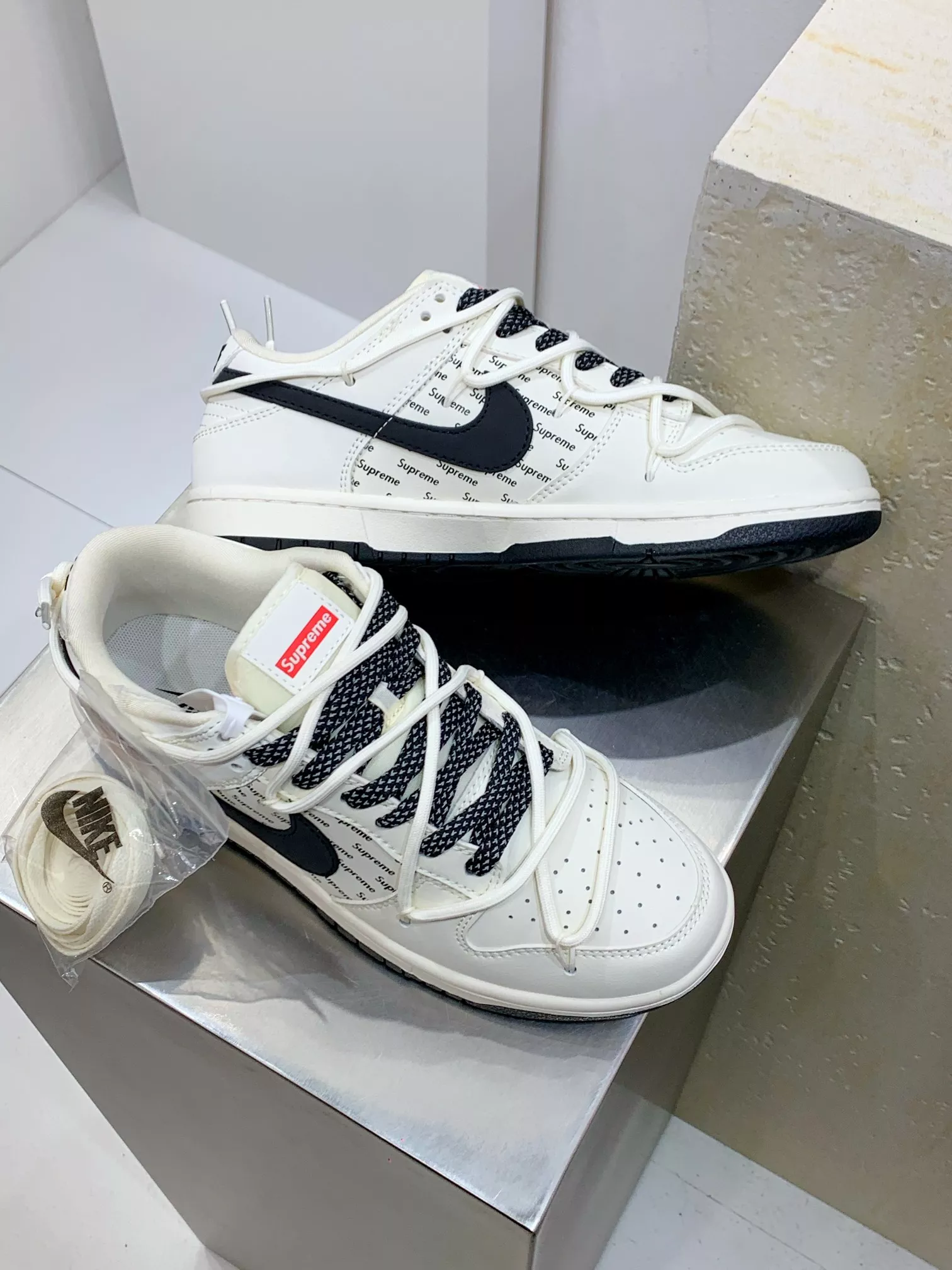 Bold 4335 Nike SB Dunk-Low For Men