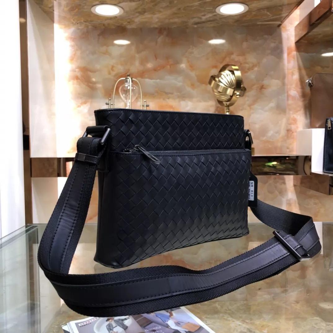 Bold 4489 Bottega Veneta AAA Man Messenger Bags