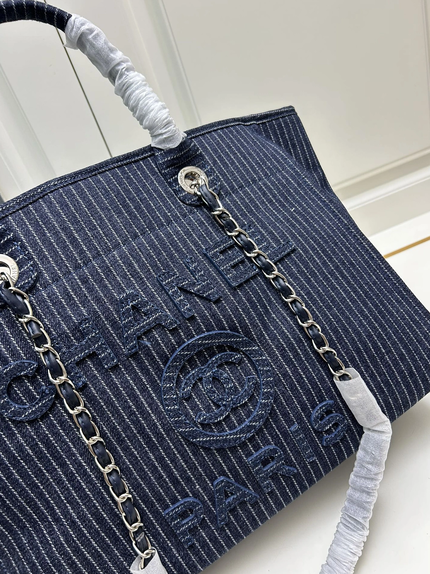 Bold 4540 Chanel AAA Quality Handbags For Women