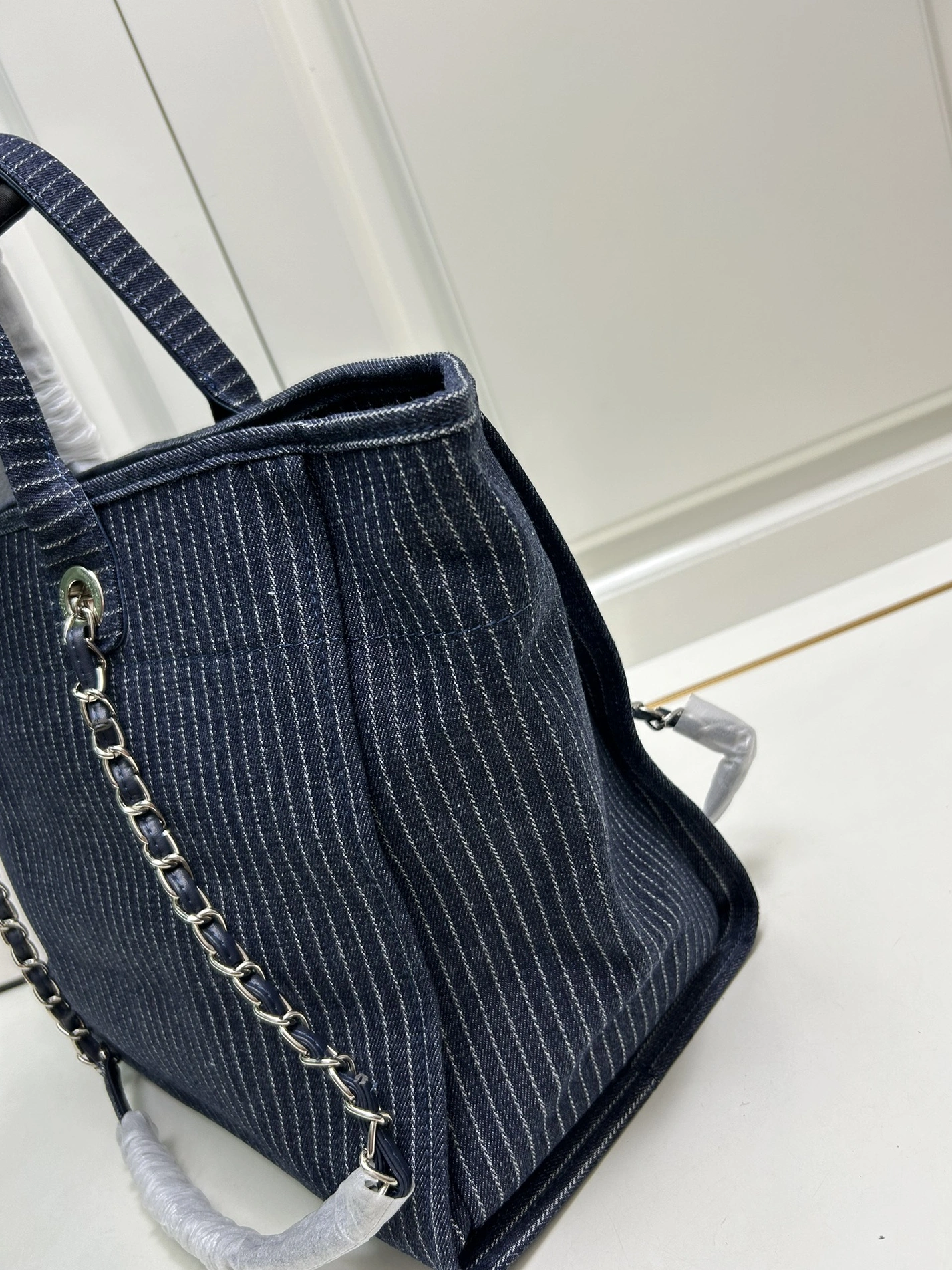 Bold 4540 Chanel AAA Quality Handbags For Women